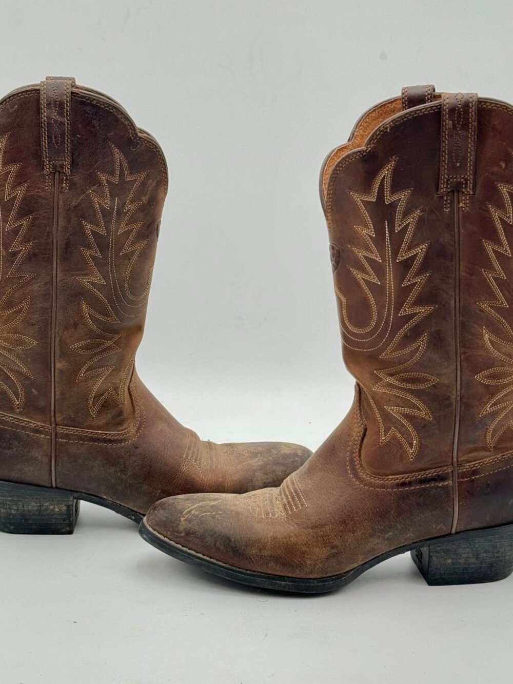 Ariat Heritage R Toe Distressed Brown Leather Western Boots Womens 7B Cowgirl